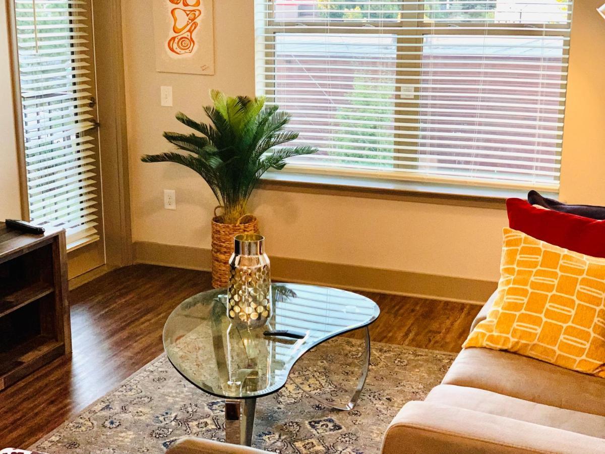 Luxurious And Cozy Apartment In Heart Of Buckhead Atlanta Bagian luar foto